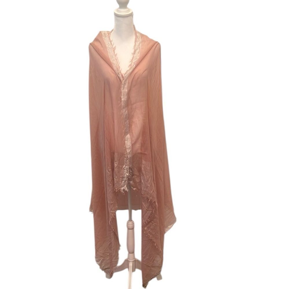 Elegant Sheer Pink Shawl with silver metallic trim 41”x76” EUC